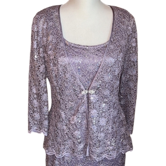 R&M Richards Glitter Lace Long Dress With Matching Jacket - Picture 4 of 5